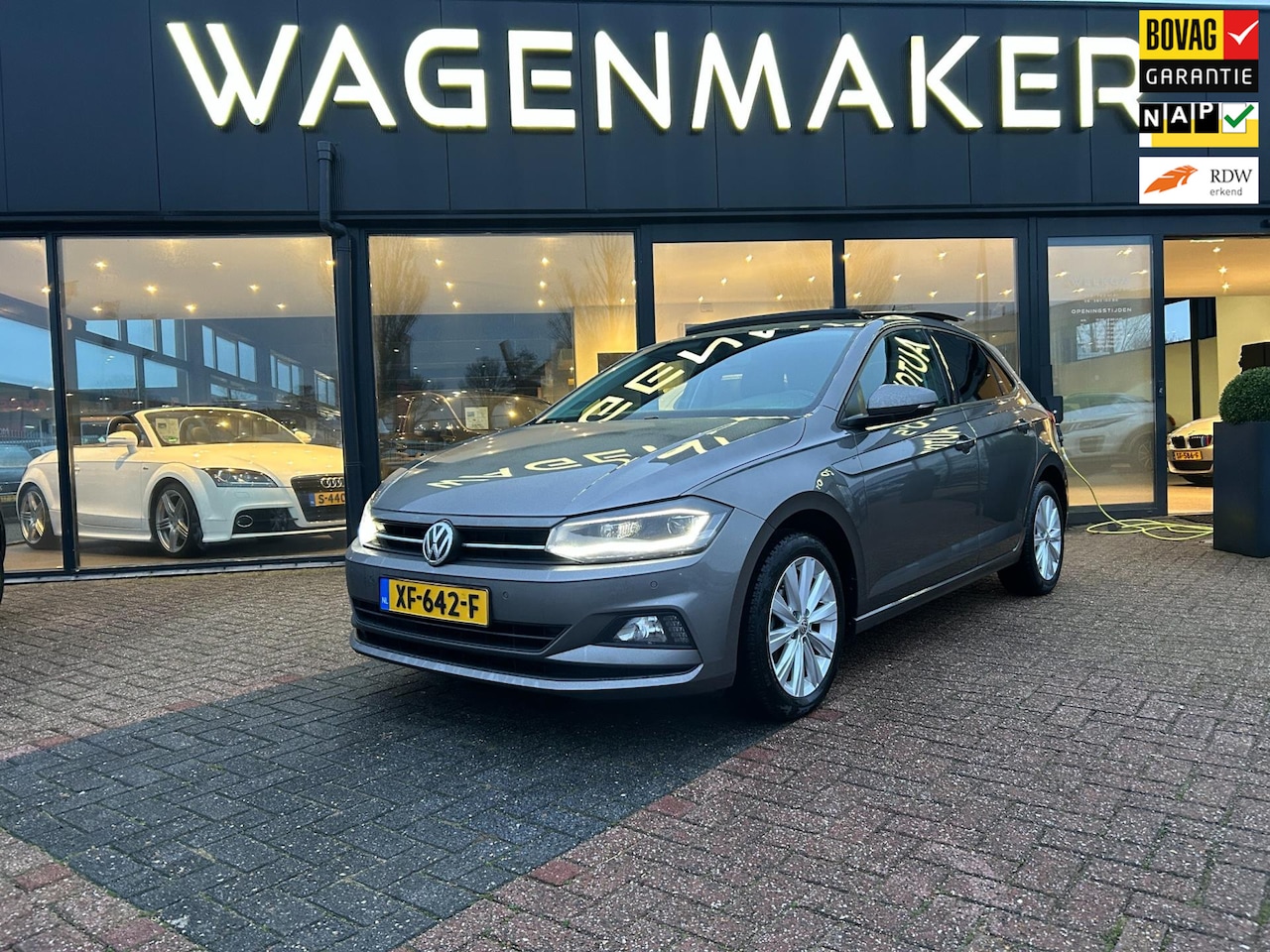 Volkswagen Polo - 1.0 TSI Business DIGI DISPLAY|PANO|Camera - AutoWereld.nl