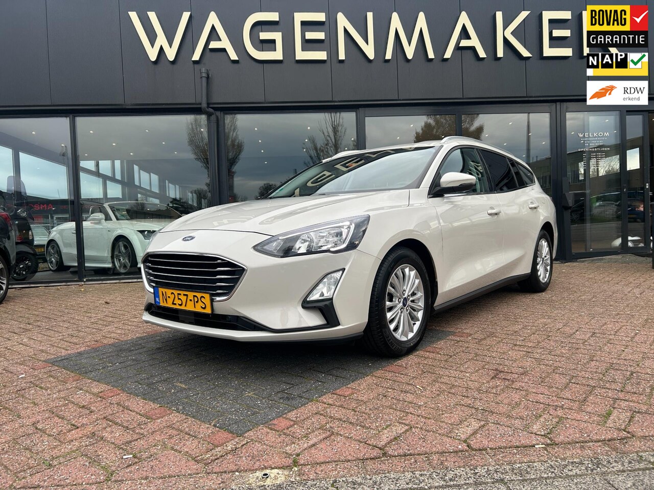Ford Focus Wagon - 1.0 EcoBoost Titanium X Business AUT|NAV|CAM - AutoWereld.nl