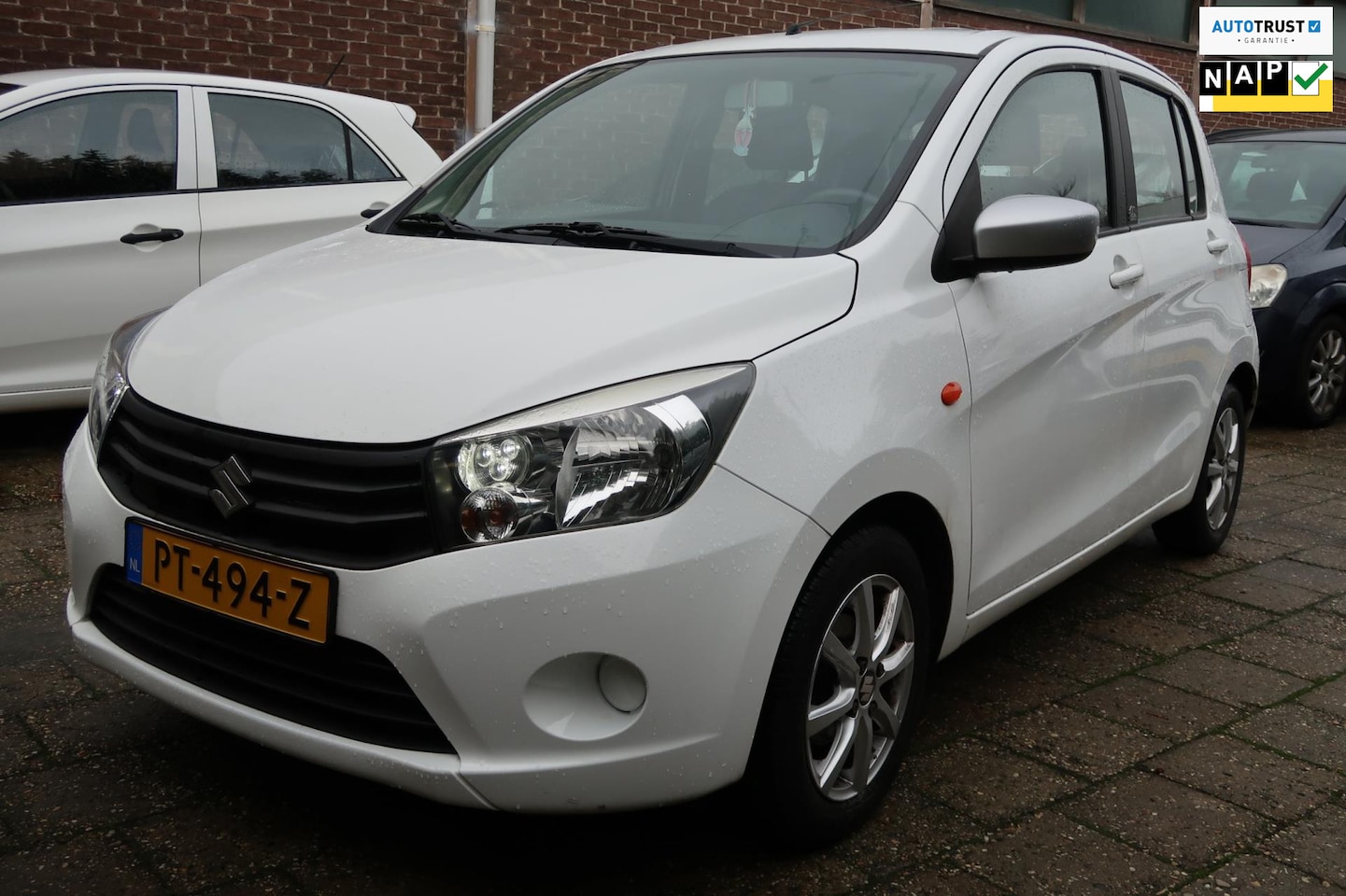 Suzuki Celerio - 1.0 Rhino 1.0 Rhino, AIRCO, LM Velgen, spiegelkappen in zilver, genummerde Rhino badge - AutoWereld.nl