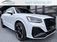 Audi Q2 - 35 TFSI S-line Black Keyless