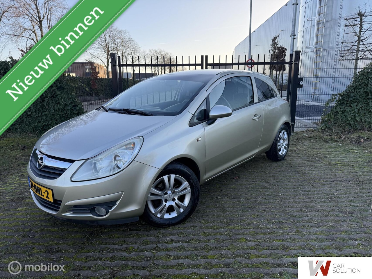 Opel Corsa - 1.2-16V COSMO NAP DEALER OND AIRCO CRUISE - AutoWereld.nl