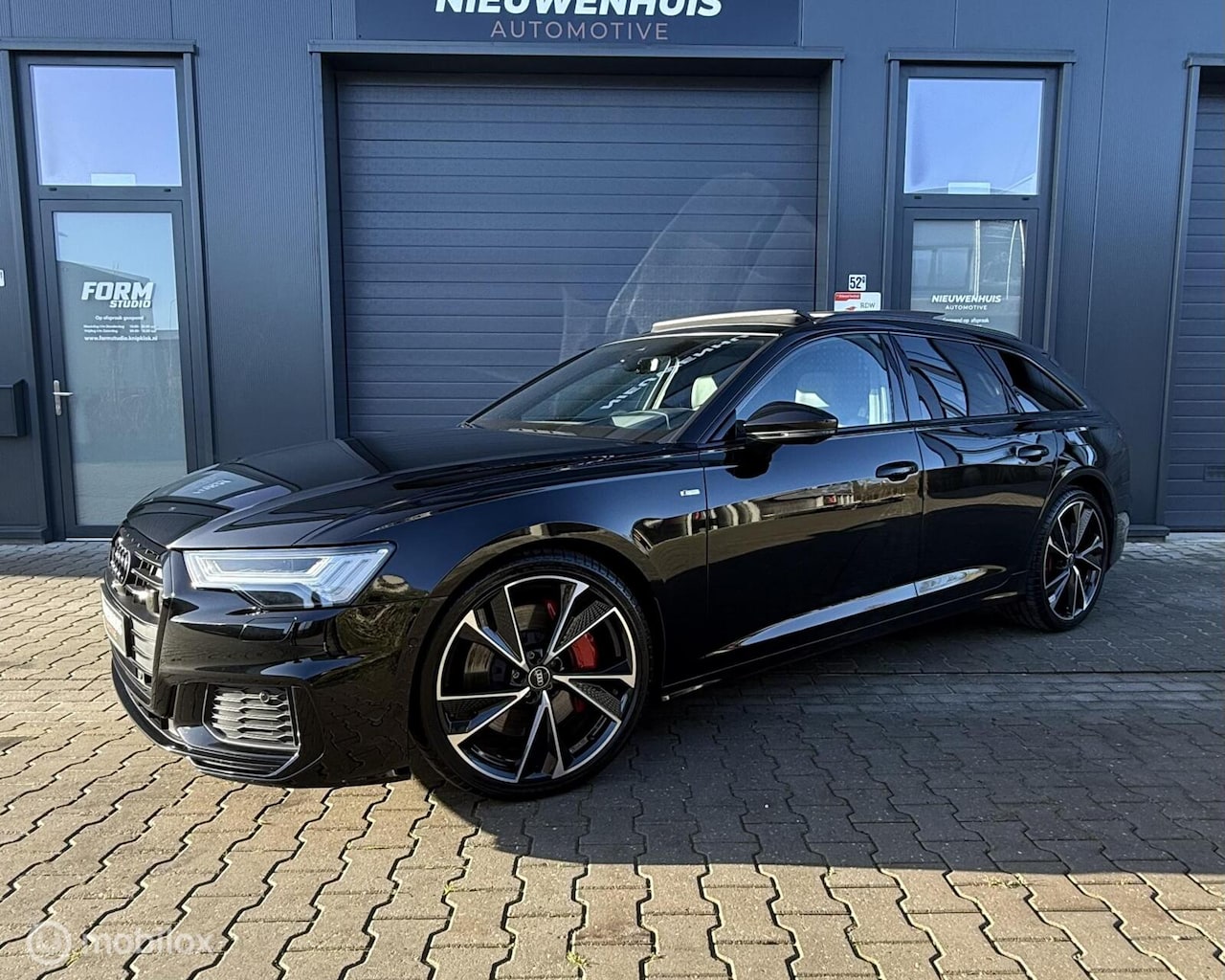 Audi A6 Avant - 55TFSIe quattro Competition Panol360 lMatrix - AutoWereld.nl