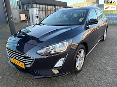 Ford Focus Wagon - 1.0 EcoBoost Trend Edition Business / Camera / Trekhaak / Carplay