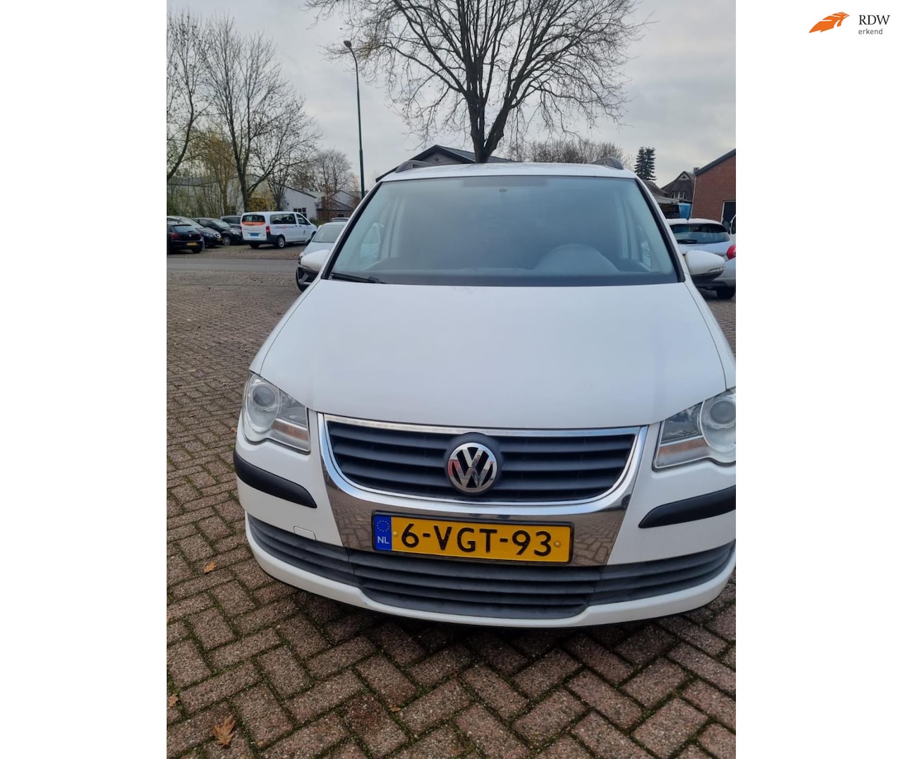 Volkswagen Touran - 1.9 TDI Trendline 1.9 TDI Trendline - AutoWereld.nl
