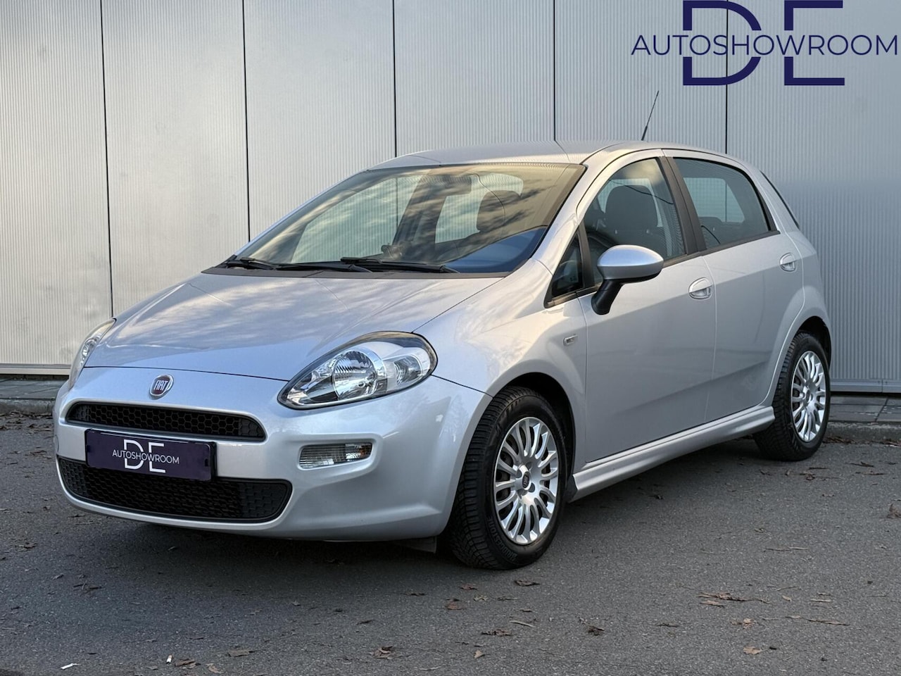 Fiat Punto Evo - 0.9 TwinAir Street | 5DRS | Airco | NW APK! - AutoWereld.nl