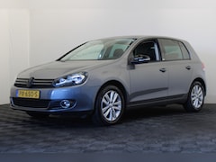 Volkswagen Golf - 1.2 TSI Highline BlueMotion