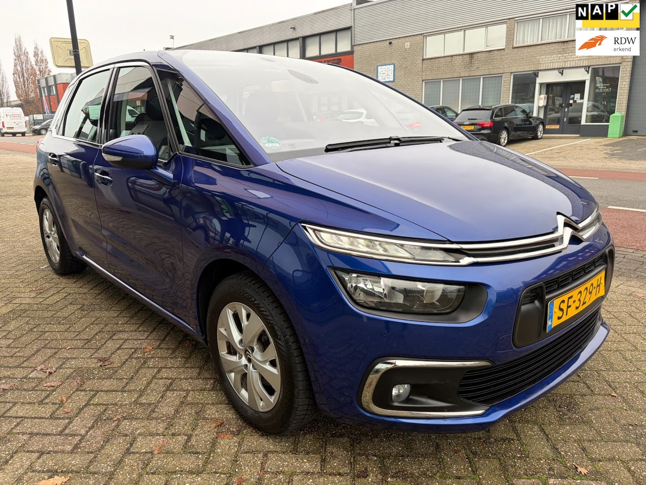 Citroën C4 Picasso - 1.2 PureTech Business / Apple/Android Carplay / Trekhaak / LED - AutoWereld.nl