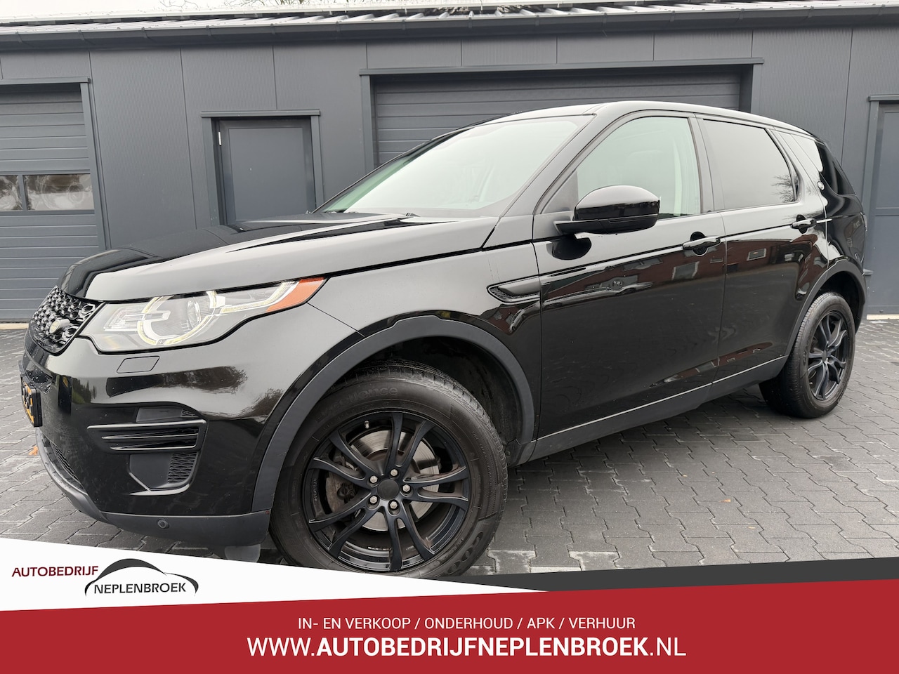 Land Rover Discovery Sport - 2.0 eD4 E-Capability Urban Series Pure | 4x4 | Pano | Navi | Cruise | 18" | Goed onderhoud - AutoWereld.nl