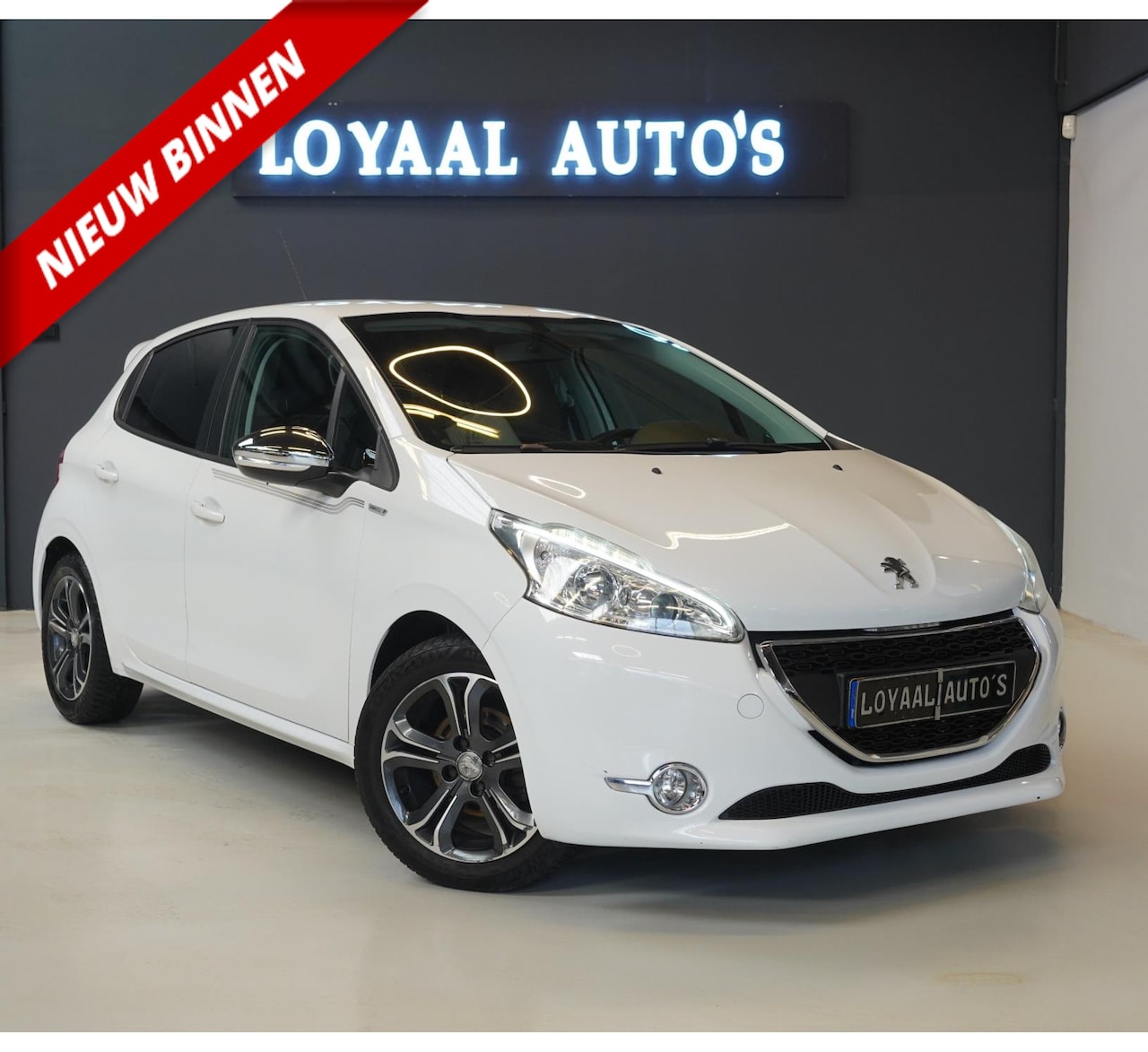 Peugeot 208 - 1.2 VTi Urban Soul | CRUISE | AIRCO | PDC | APK | NAP. - AutoWereld.nl