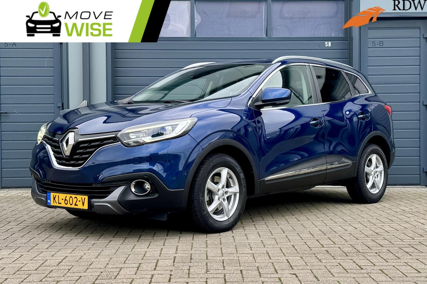 Renault Kadjar - 1.2 TCe 130pk Intens | AUTOMAAT | Camera | Cruise | 144.000 KM NAP | Winterbanden | - AutoWereld.nl