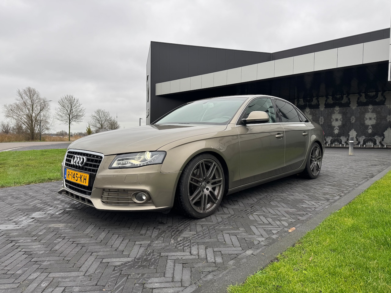Audi A4 Limousine - 3.2 FSI quattro Fsi - AutoWereld.nl