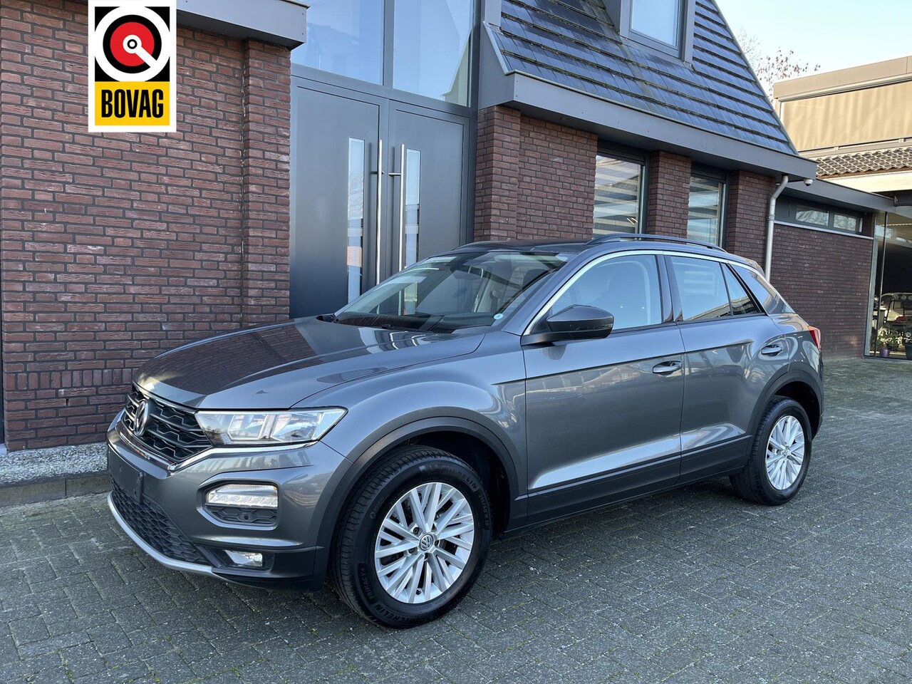 Volkswagen T-Roc - 1.5 TSI Style ADAPTIVE CRUISE CONTROL | CAMERA | TREKHAAK | LED | APPLE/ANDROID CARPLAY - AutoWereld.nl