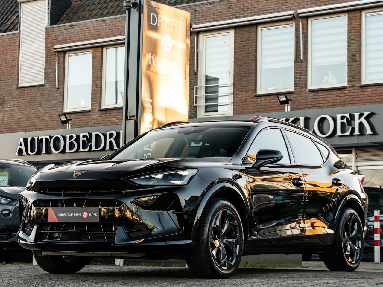 CUPRA Formentor - 1.5 TSI e-Hybrid Business SPORTSTUUR CAMERA 18 INCH BLACK OPTIC - AutoWereld.nl