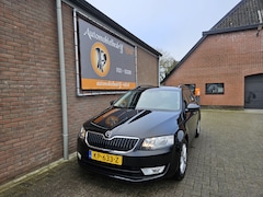 Skoda Octavia Combi - 1.0 TSI Greentech Ambition Business