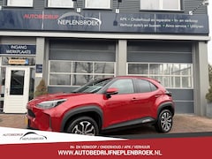 Toyota Yaris Cross - 1.5 Hybrid 115 First Edition (5-drs SUV) Navi | Led | Clima | Trekhaak | 2700 km | 09-2024