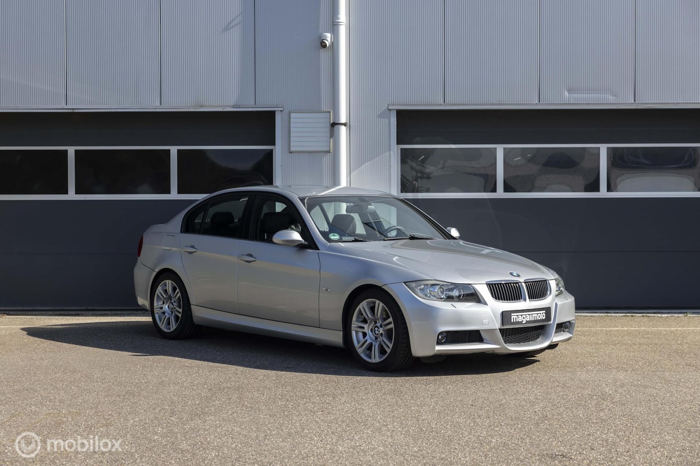 BMW 3-serie - E90 325i M Sport l Handbak l Uniek l 37.890 km - AutoWereld.nl