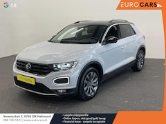 Volkswagen T-Roc - 1.5 TSI Sport AUT Aut Winterpack Camera achter Adaptieve Led Auto Cruise Control PDC V+A E