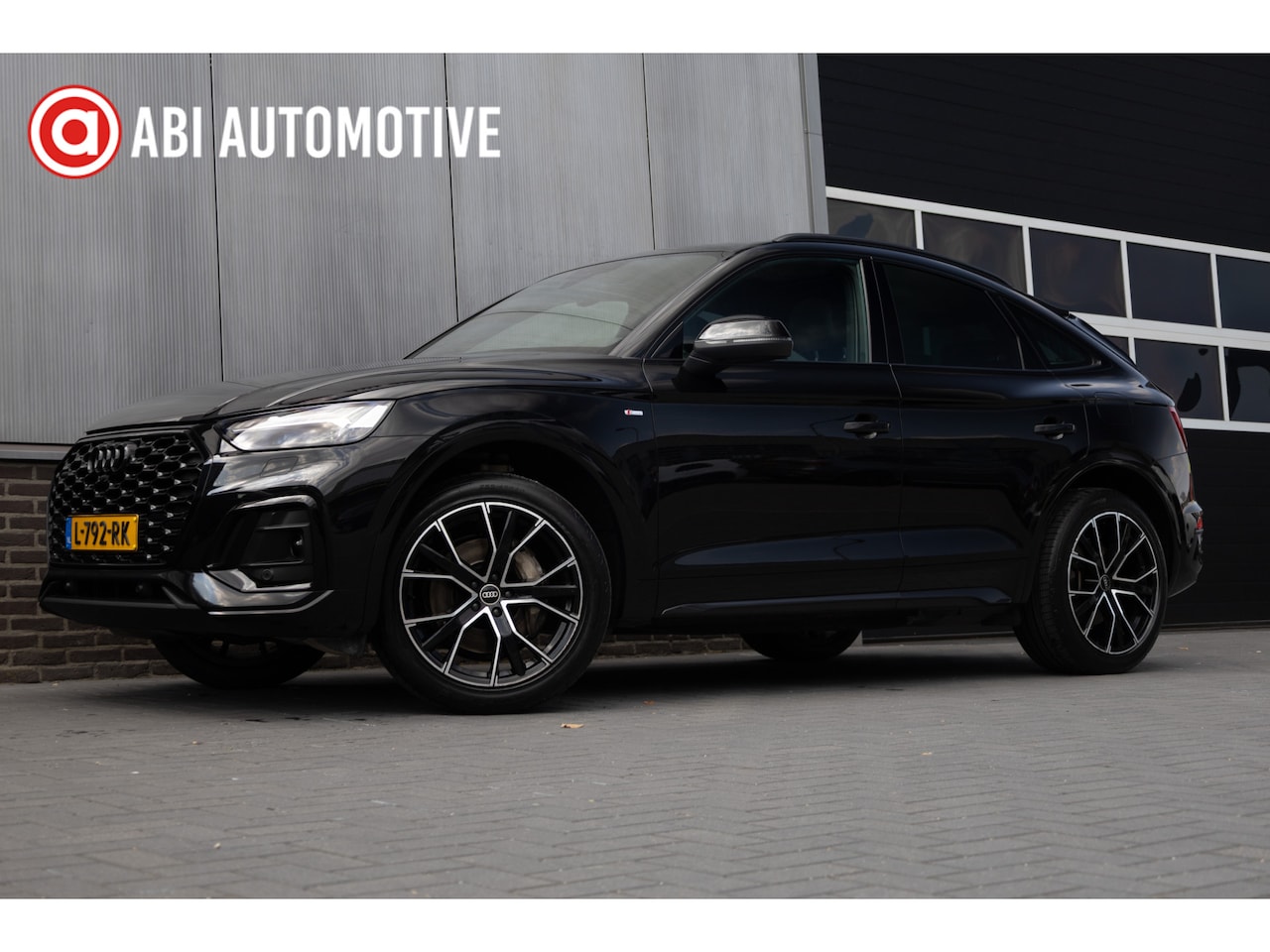 Audi Q5 Sportback - 50 TFSI e 300 pk S-Edition / NL-Auto/ Pano-Dak/ Matrix-Led/ Adap.Cruise/ Camera/ Sport-Sto - AutoWereld.nl