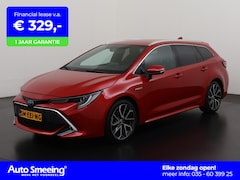 Toyota Corolla Touring Sports - 2.0 Hybrid Executive | Leder/Alcantara | Head Up | Adaptief Cruise | Zondag Open