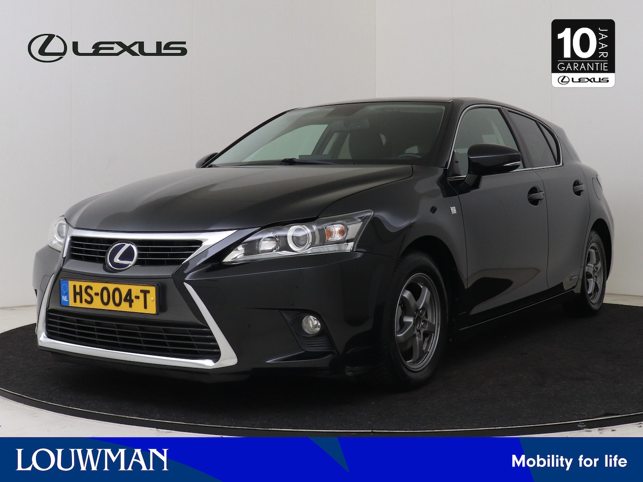 Lexus CT 200h - 25th Edition | Stoelverwarming | Parkeersensoren | Privacy Glass | - AutoWereld.nl