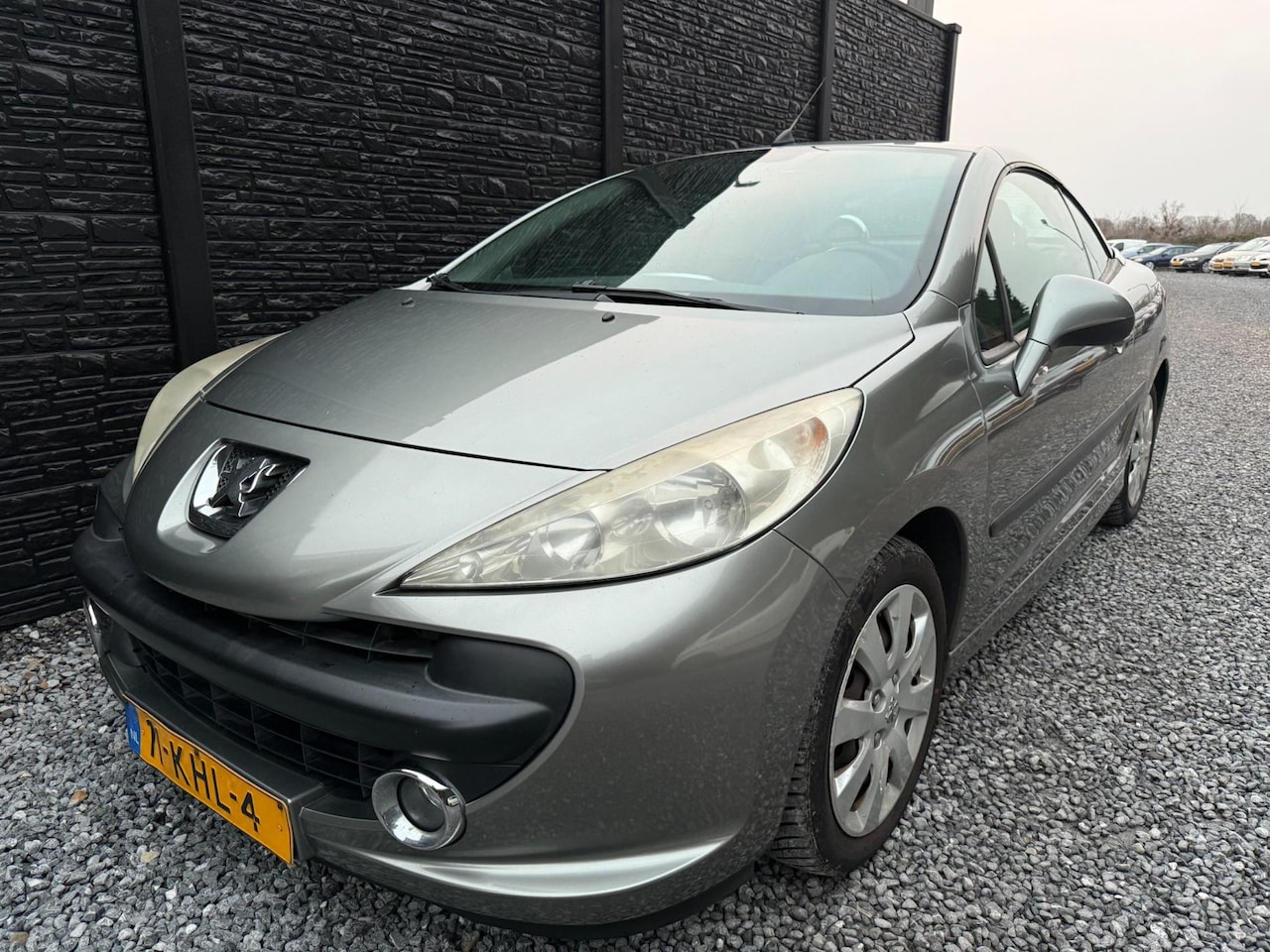 Peugeot 207 CC - 1.6 VTi Nettjes onderhouden LM Velgen, - AutoWereld.nl