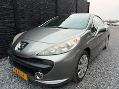 Peugeot 207 CC - 1.6 VTi Nettjes onderhouden LM Velgen,