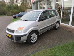 Ford Fusion - 1.4-16V Champion Kilometerstand Nap