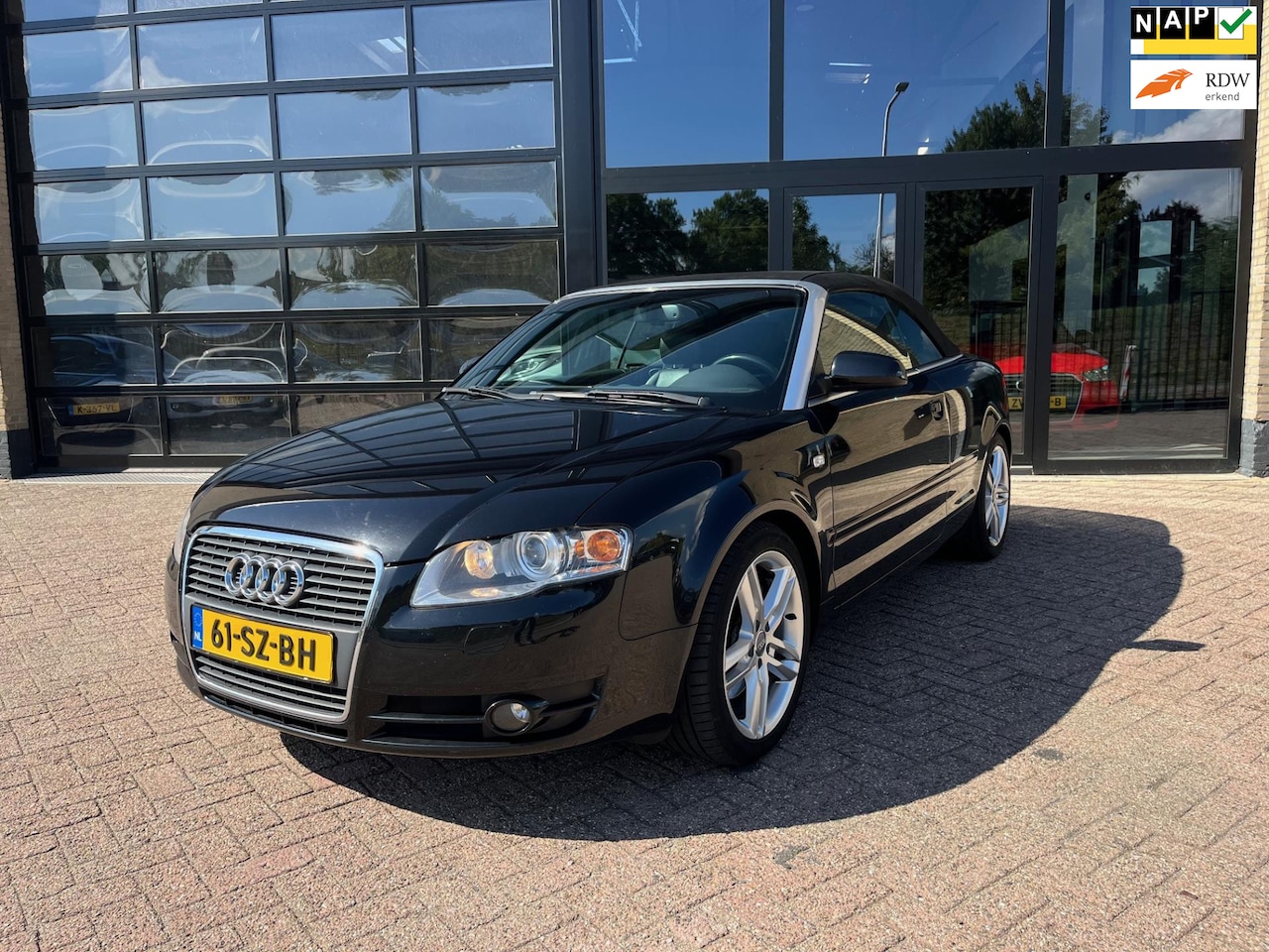 Audi A4 Cabriolet - 2.0 TFSI Pro Line 2.0 TFSI Pro Line, Automaat, Leer, Navi - AutoWereld.nl