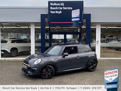 MINI John Cooper Works - 2.0 Chili / NL Auto / 231 PK / JCW-sportuitlaat / Panorama-Dak / Full LED-verlichting / Sp