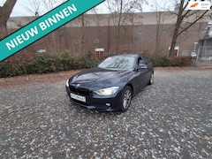 BMW 3-serie Touring - 318d NETTE AUTO RIJDT EN SCHAKELT GOED