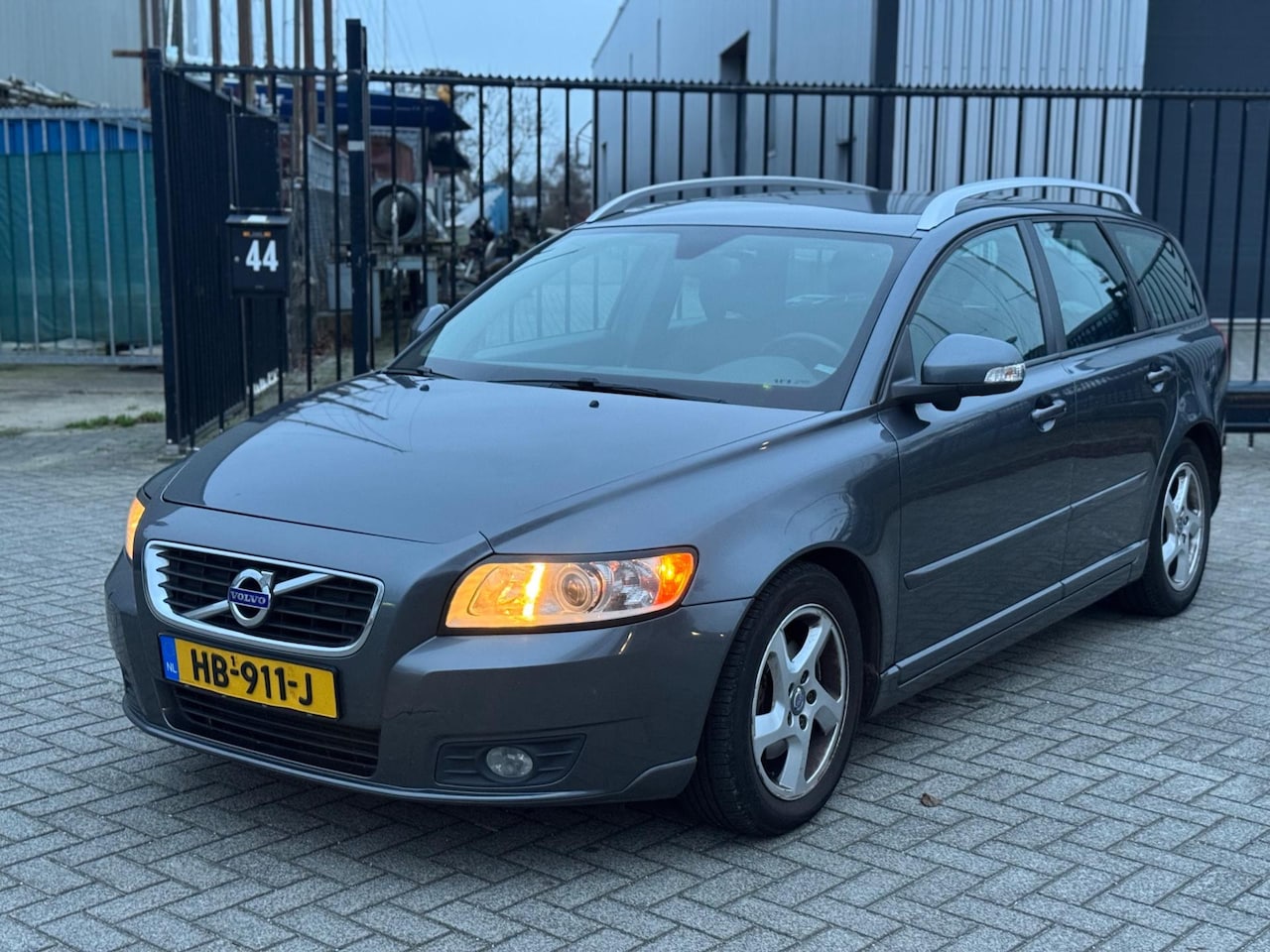 Volvo V50 - 1.6 D2 S/S Momentum Navi Clima - AutoWereld.nl