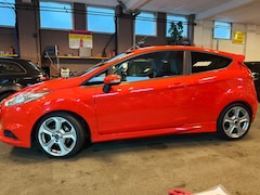 Ford Fiesta - 1.6 ST1 184 PK RECARO