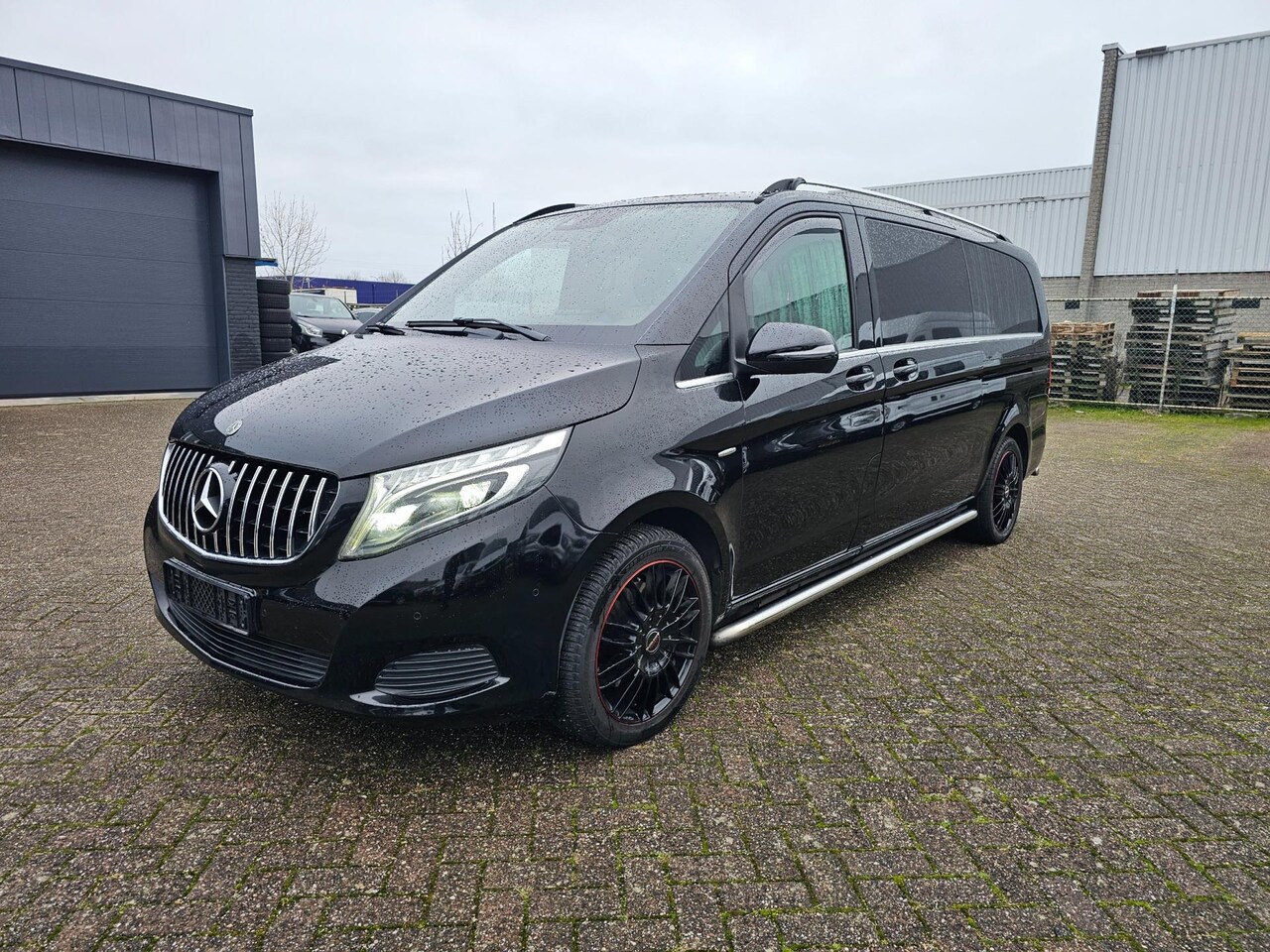 Mercedes-Benz V-klasse - 250d 190pk XL 8-Pers. |EX BTW| Leder|Navi|Camera|Airco Achter| - AutoWereld.nl