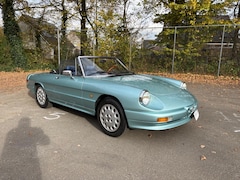 Alfa Romeo Spider - 2.0 Veloce, NL auto, 2 Solex carburateurs, origineel geleverd met Zender bodykit, recent o