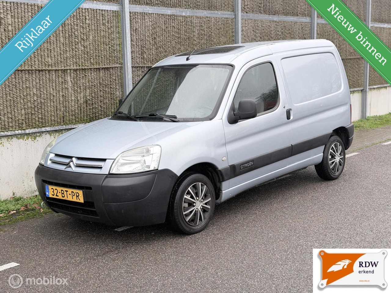 Citroën Berlingo - bestel 1.4i 600 NAP/NWE KOPPAKKING/NWE DISTRIBUTIERIEM - AutoWereld.nl