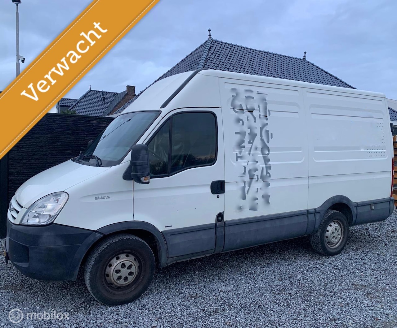 Iveco Daily - 35S13V L3H2 AIRCO EURO 5 € 5500,- +21% BTW /TAX - AutoWereld.nl