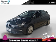 Opel Astra - 1.4 Online Edition *Navigatie*Parkeersensoren*Climate Control*Trekhaak*Zeer nette auto