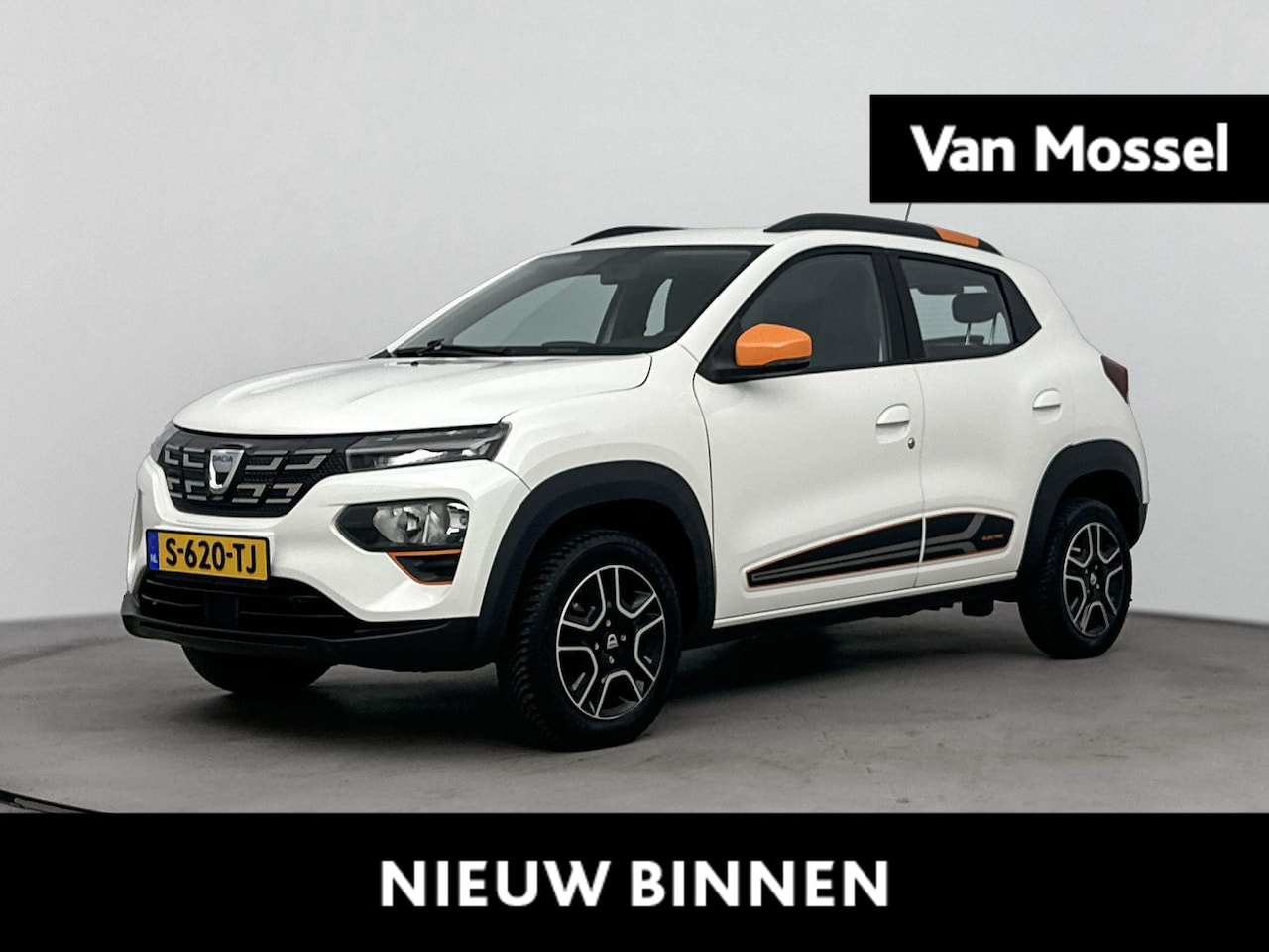 Dacia Spring - Essential 27 kWh 45PK | Navigatie | Achteruitrijcamera | Lederen Bekleding | Automaat - AutoWereld.nl
