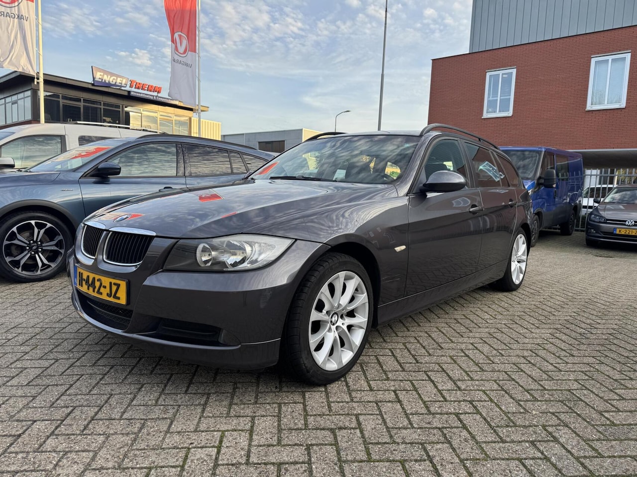 BMW 3-serie Touring - 318i|Opknapper|Airco|Stoelverwarming|Cruise|L.M.Velgen - AutoWereld.nl
