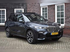 BMW X7 - xDrive40i High Executive/7p/Pano dak/trekhaak
