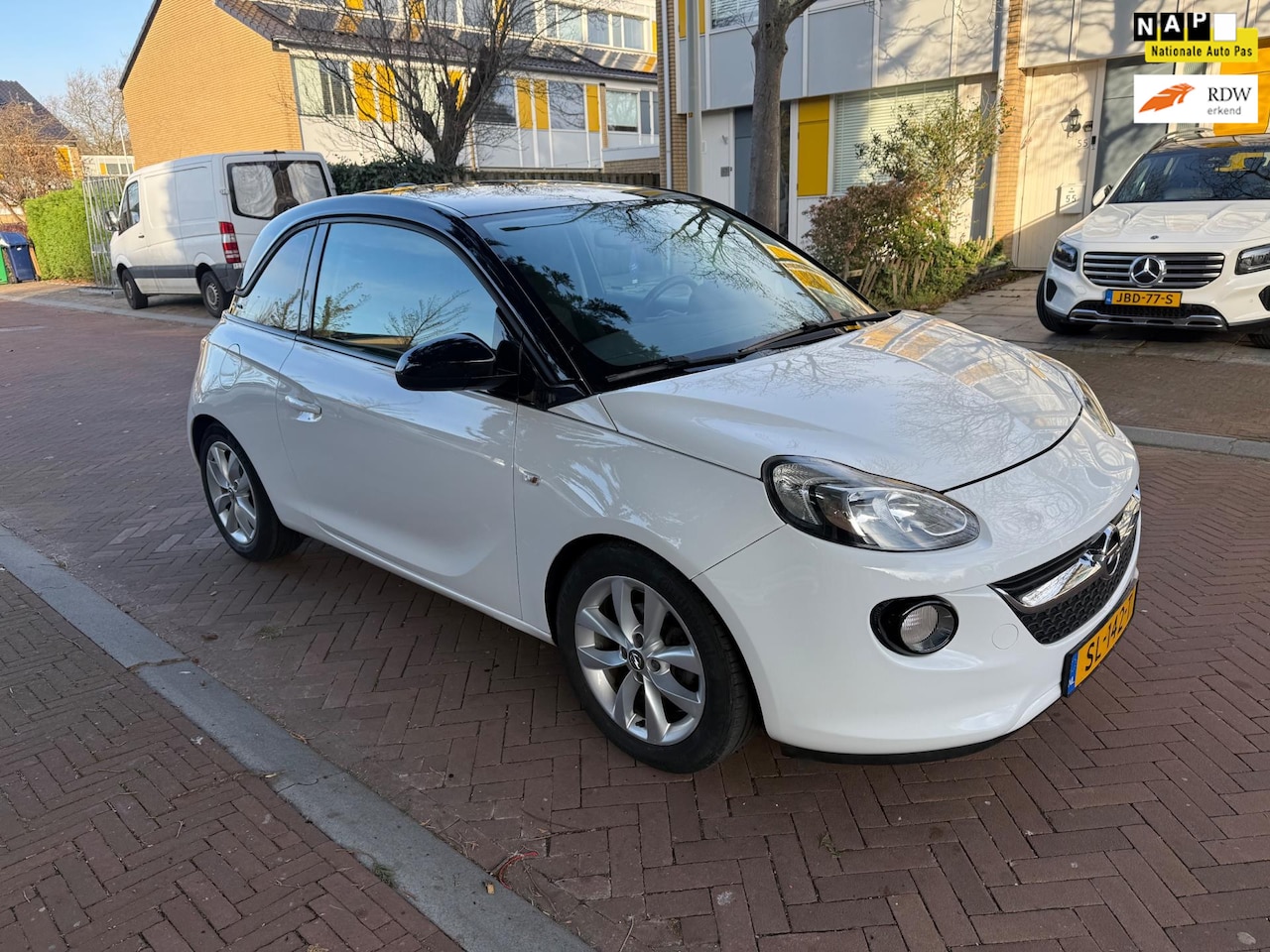 Opel ADAM - Airco / 41.000 NAP / Mooie en frisse auto - AutoWereld.nl