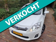 Toyota Auris - 1.8 Full Hybrid Executive Xenon/Leer/Navi/Camera