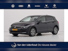 Volkswagen Golf - 1.4 eHybrid 204pk Style Navigatie Massage Camera Led
