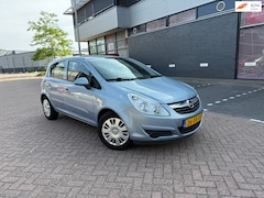 Opel Corsa - 1.2-16V Enjoy Automaat 5 DR apk Airco