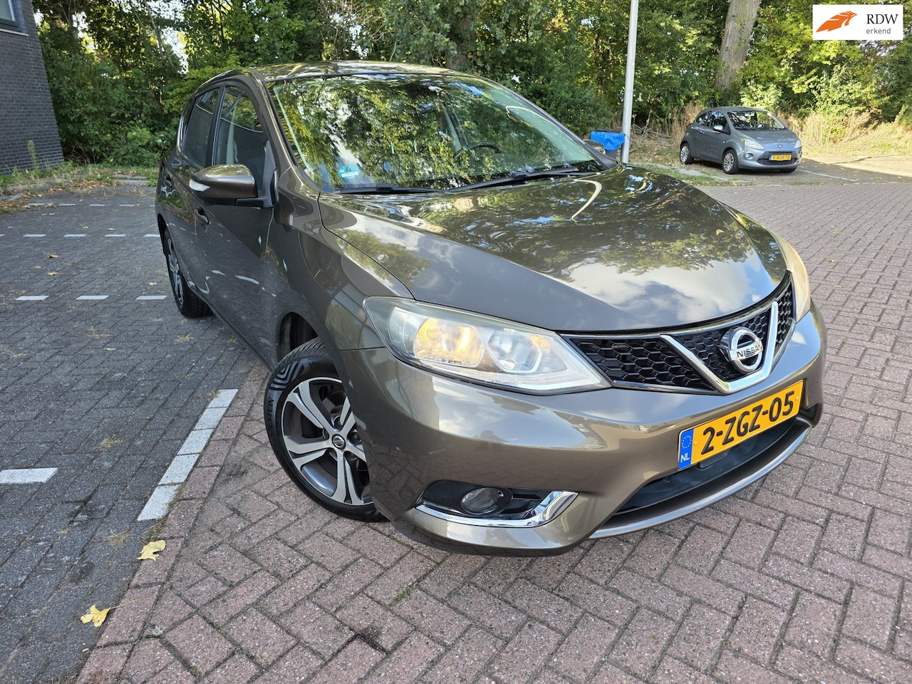 Nissan Pulsar - 1.2 DIG-T Business Edition 360 Camera Navi Clima 6 BAK - AutoWereld.nl