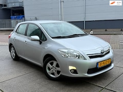 Toyota Auris - 1.8 Full Hybrid Aspiration Volledig onderhouden