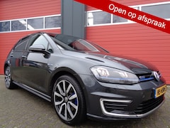 Volkswagen Golf - 1.4 TSI GTE 150PK Clima Cruise Leer Pano-Dak Automaat