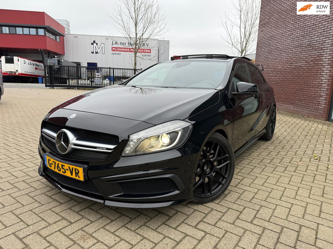 Mercedes-Benz A-klasse - AMG 45 4MATIC BLACK EDITION/PANORAMADAK/NAVIGATIE/XENON/LED/MEMORY/DEALER ONDERHOUDEN/RIJD - AutoWereld.nl