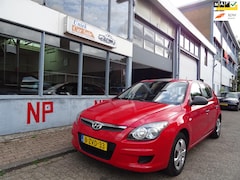 Hyundai i30 - 1.4i Active