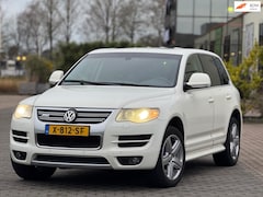 Volkswagen Touareg - 5.0 V10 TDI R50 | Leder memory stoelen | Navigatie | Elektrische achterklep | Stuurwiel el